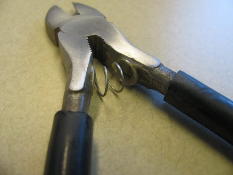 spring action wire cutters