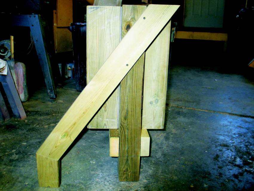 Figure 4: The almost completed stand showing the MDO apron as well as the supporting 2x4s and 4x4s.