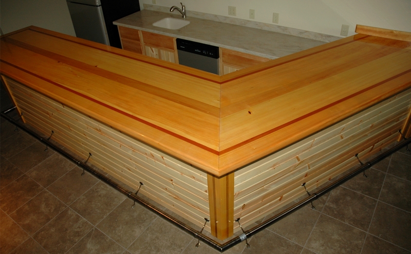 https://www.epoxyworks.com/wp-content/uploads/2015/05/custom-bar-top.jpg