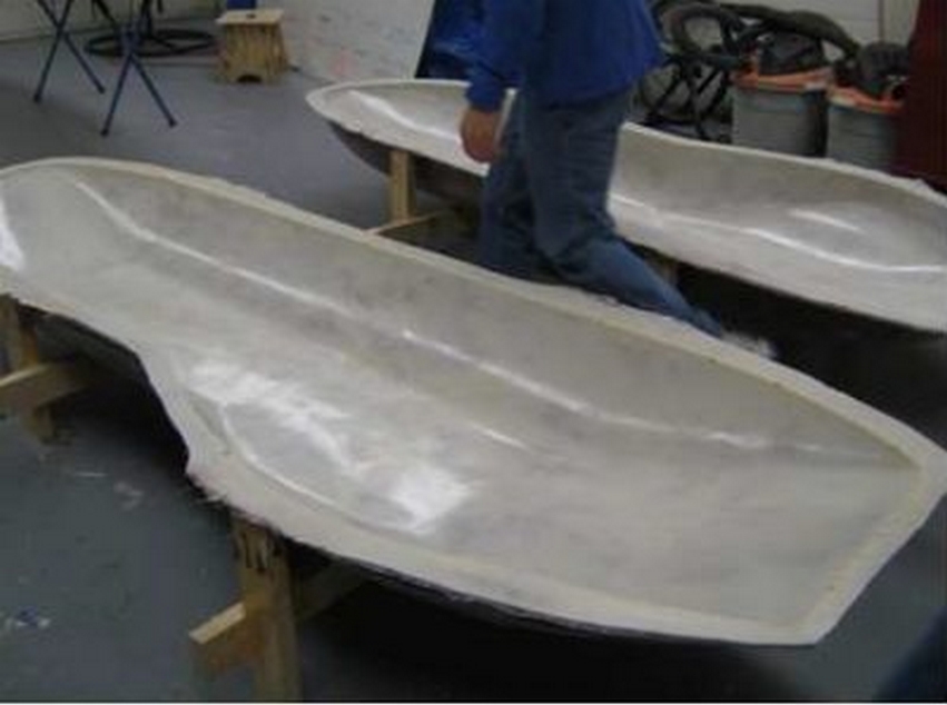 Figure 1.4 - Female mold with left and right halves built with WEST SYSTEM Epoxy and 404 High-Density Filler.